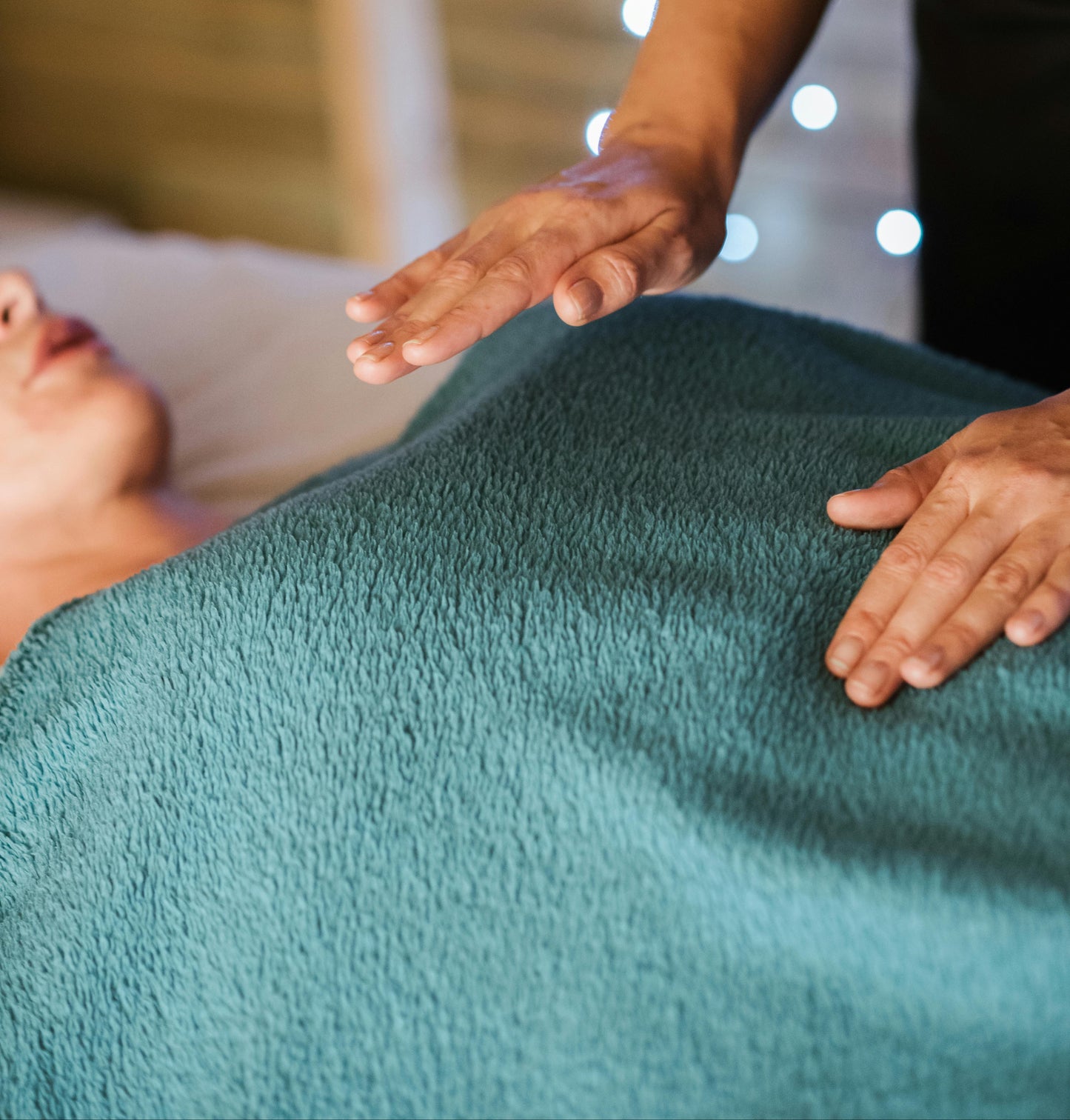 Reiki sessie 75min (intake + behandeling)
